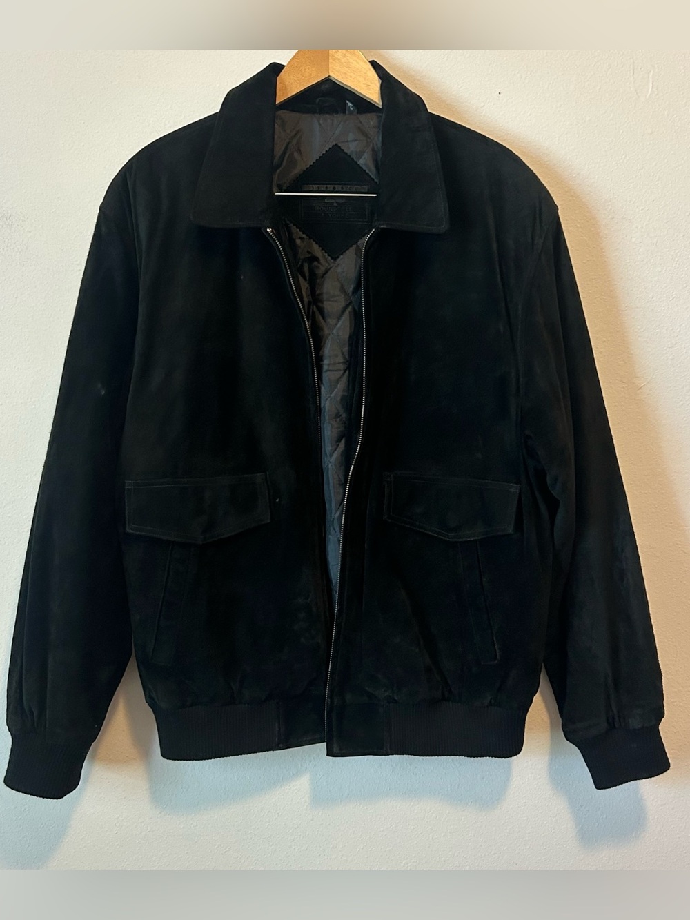 Vintage Roundtree & York Men's L Black Suede Classic Style Bomber Jacket